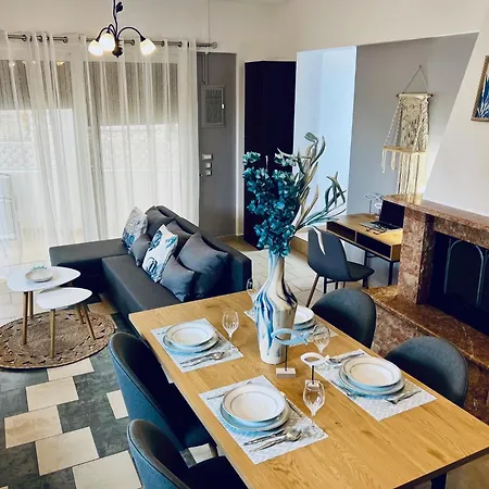 Thalassia Avra Stegna * Archangelos (Rhodes)