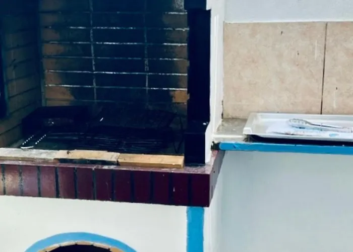 Thalassia Avra Stegna * Arhángelosz