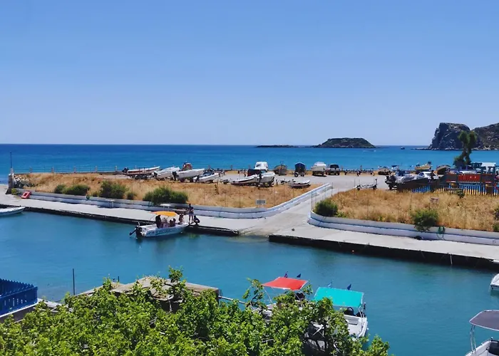 Thalassia Avra Stegna Arhángelosz